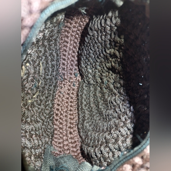 Sunflower Crochet Crossbody EUC - Picture 3 of 9